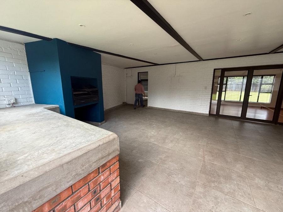 5 Bedroom Property for Sale in Bayswater Free State